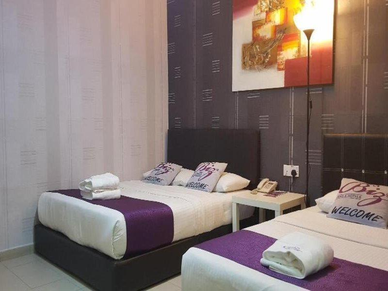 Biz Hotel Batu Pahat Exterior photo